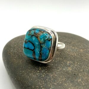 Vintage 925 Sterling Silver & Blue Copper Turquoise Ring